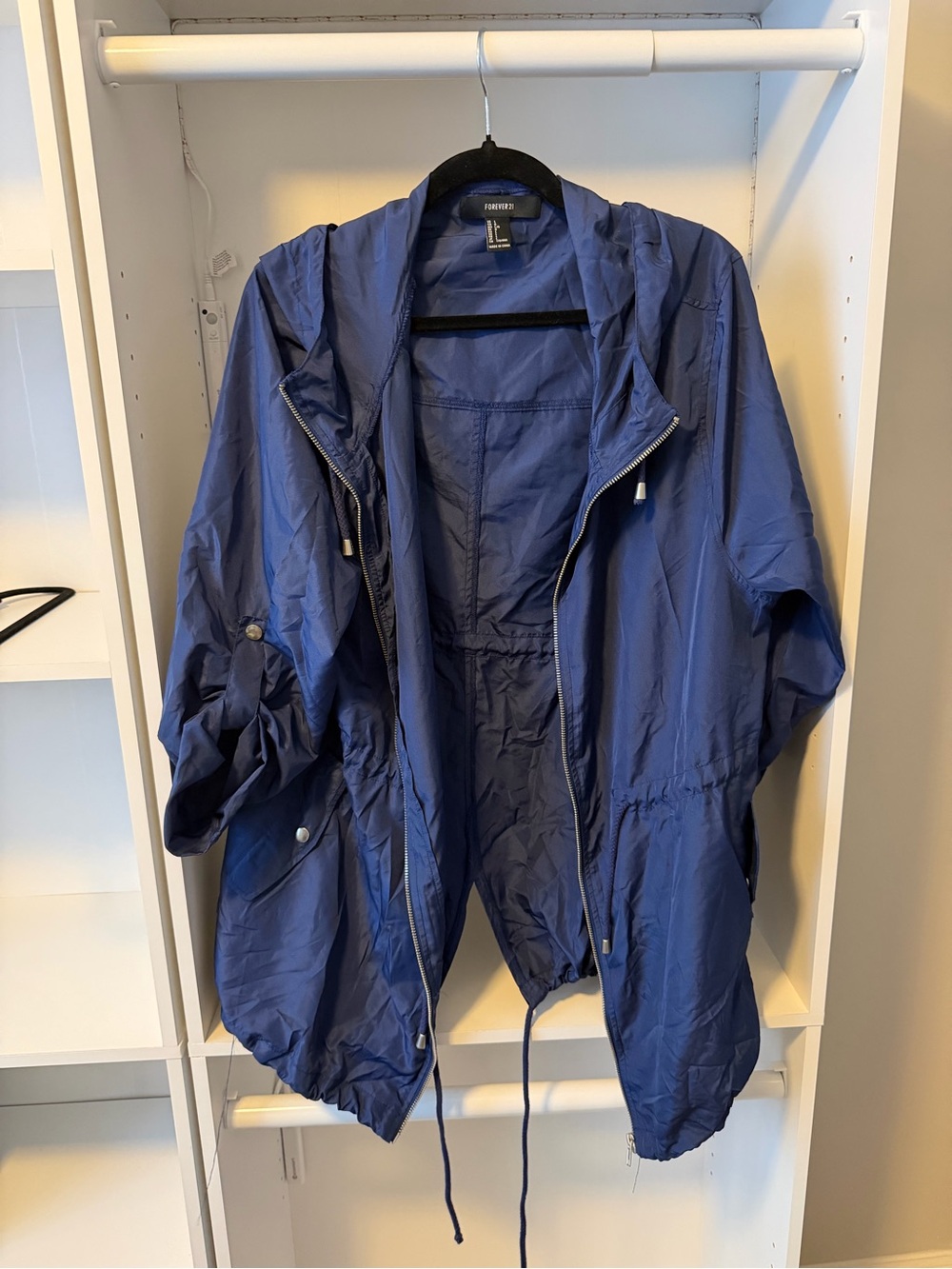 Forever 21 Navy Blue Hooded Windbreaker Jacket Size L